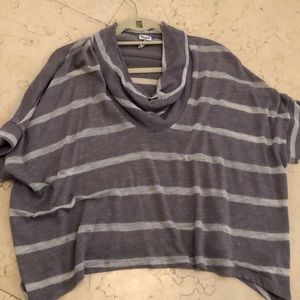 Loose, comfy top perfect for casual outfit